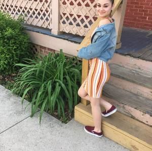 Meet your Posher, Isabela